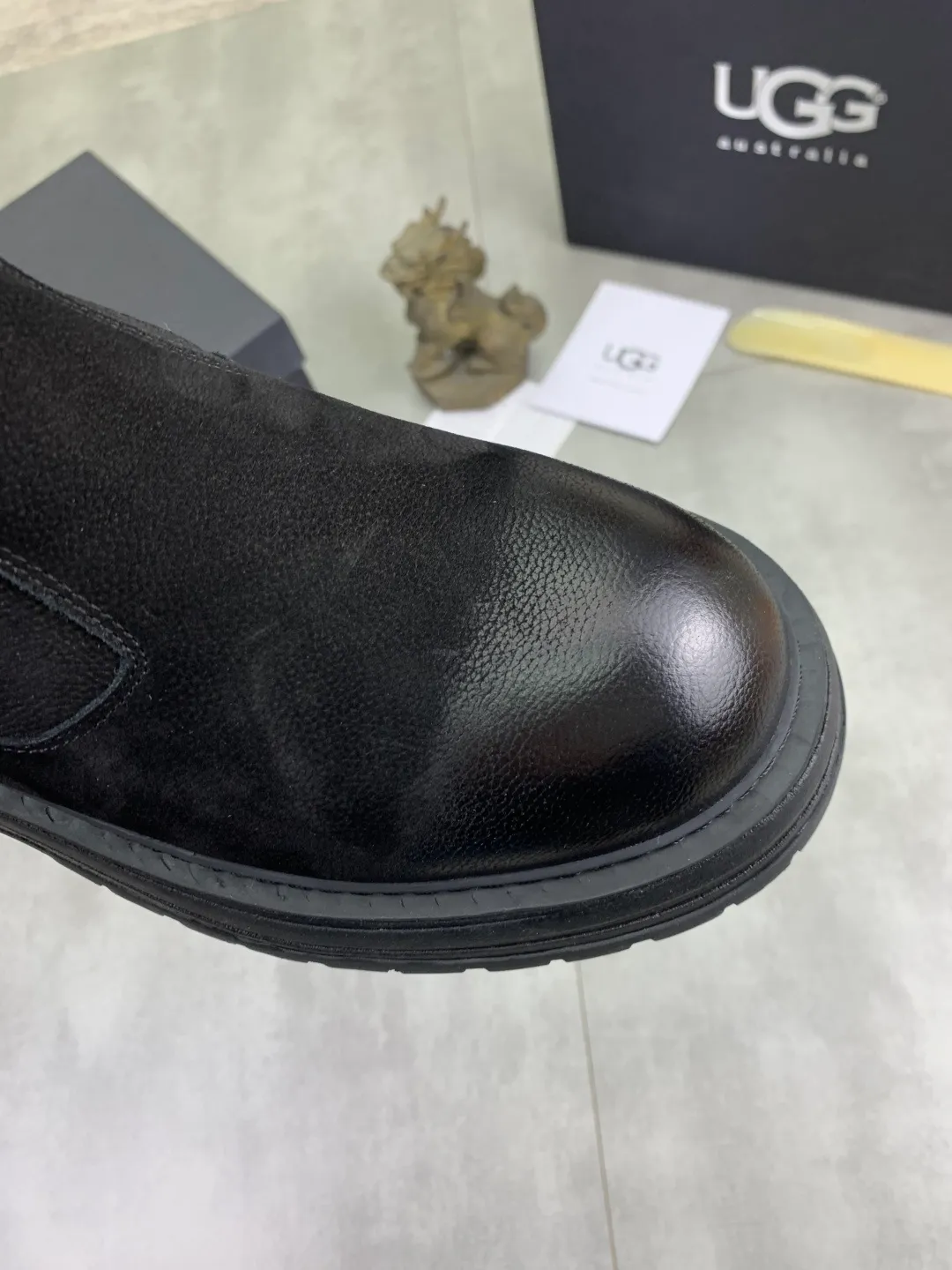 Men's men's shoes 💰P660 New arrival 🆕🆕🆕 IUGGI Men's British retro Martin boots Winter new men's outdoor hiking boots First layer of cowhide on the outside and wool on the inside Comfortable and warm Rubber sole sole Non-slip and firm Trendy and fashionable Casual and versatile Size: 38-44 (45 customized) Color: three colors